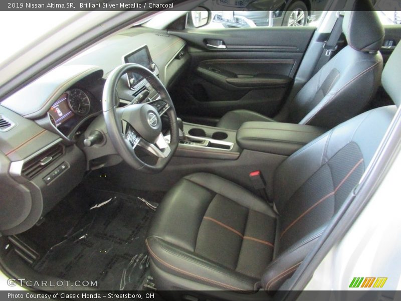 Front Seat of 2019 Altima SR