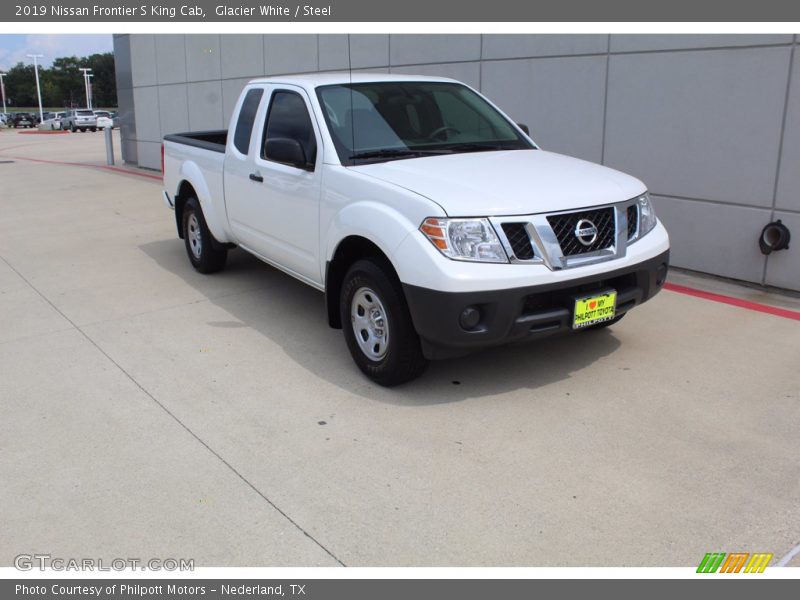 Glacier White / Steel 2019 Nissan Frontier S King Cab