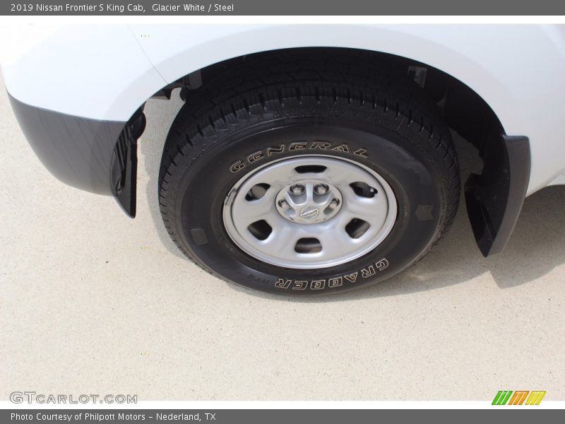 Glacier White / Steel 2019 Nissan Frontier S King Cab