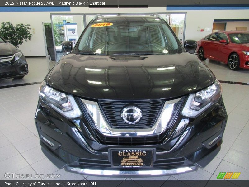 Magnetic Black / Charcoal 2019 Nissan Rogue SL AWD