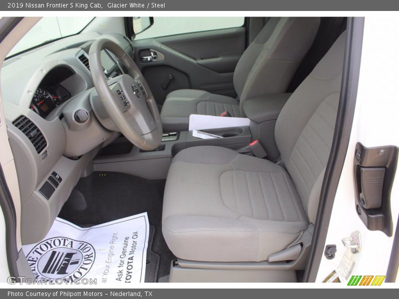 Glacier White / Steel 2019 Nissan Frontier S King Cab