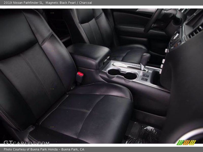 Magnetic Black Pearl / Charcoal 2019 Nissan Pathfinder SL