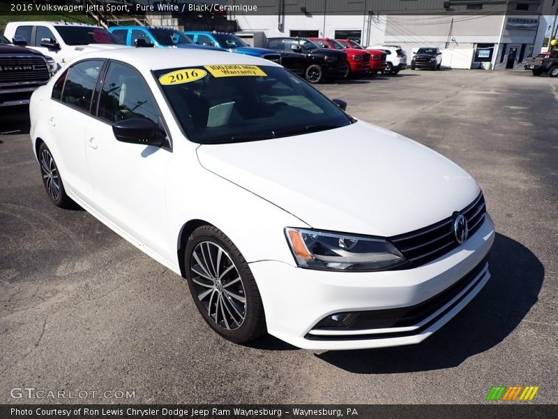 Front 3/4 View of 2016 Jetta Sport