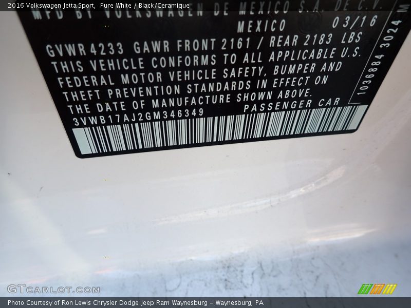 Pure White / Black/Ceramique 2016 Volkswagen Jetta Sport