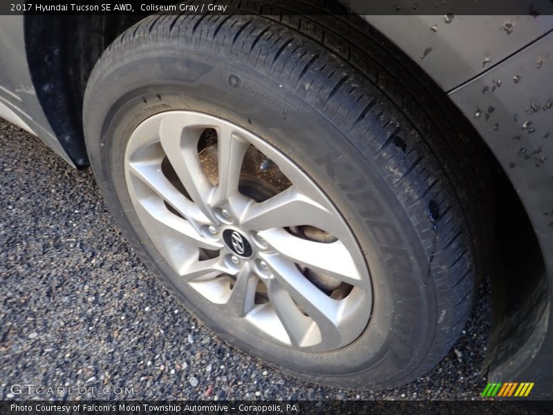 Coliseum Gray / Gray 2017 Hyundai Tucson SE AWD