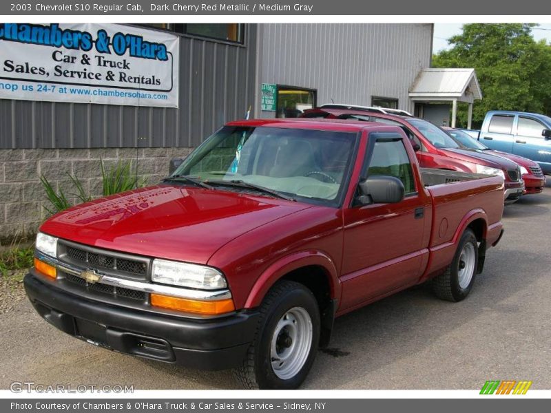 Dark Cherry Red Metallic / Medium Gray 2003 Chevrolet S10 Regular Cab