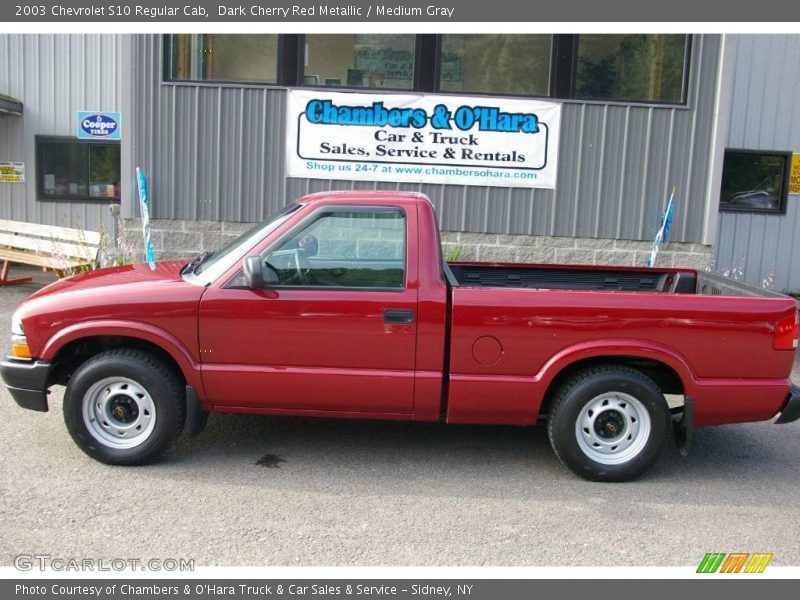 Dark Cherry Red Metallic / Medium Gray 2003 Chevrolet S10 Regular Cab