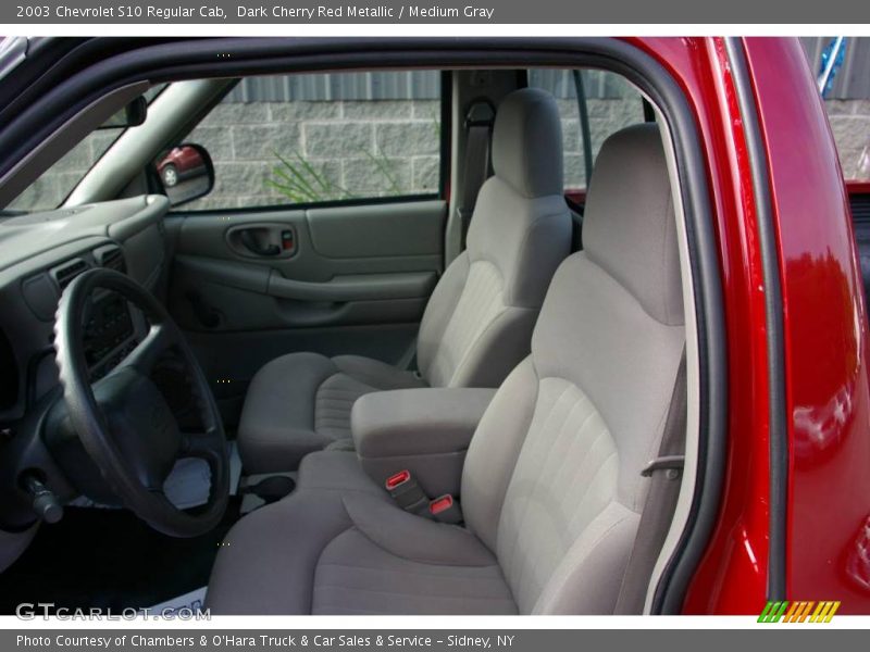 Dark Cherry Red Metallic / Medium Gray 2003 Chevrolet S10 Regular Cab