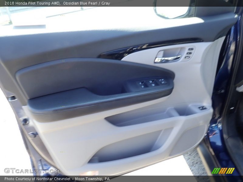 Obsidian Blue Pearl / Gray 2018 Honda Pilot Touring AWD