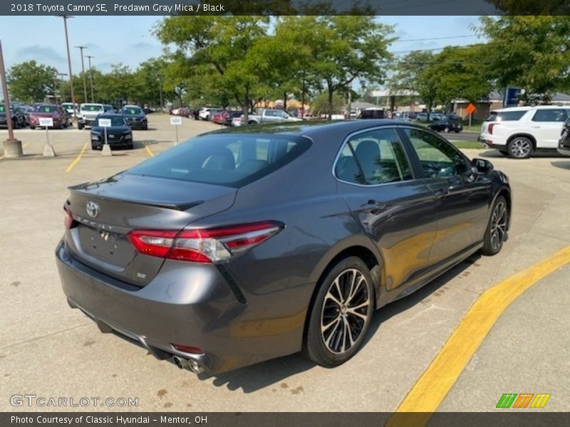Predawn Gray Mica / Black 2018 Toyota Camry SE