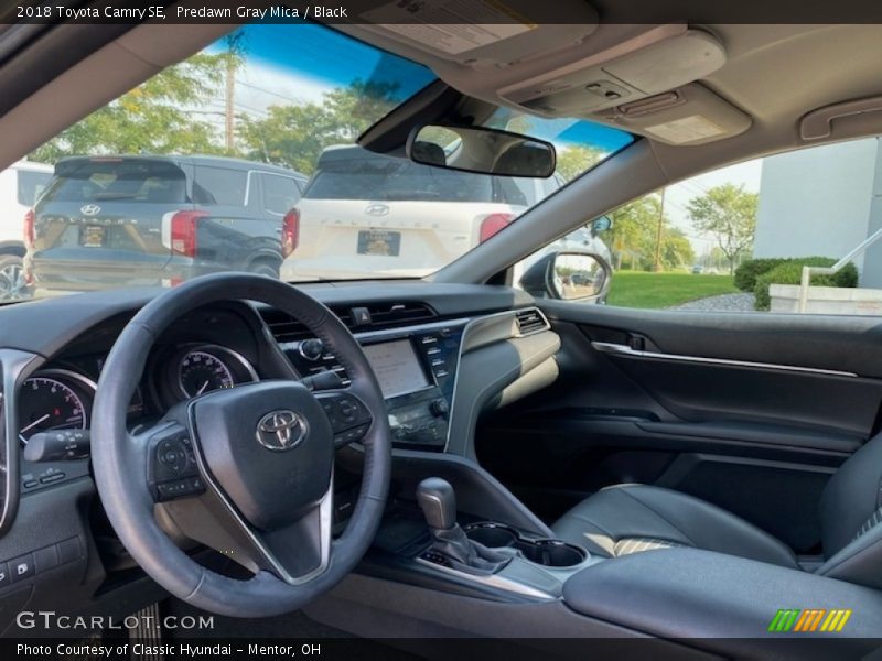 Predawn Gray Mica / Black 2018 Toyota Camry SE