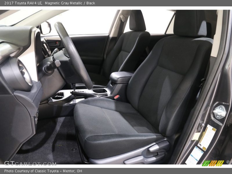 Magnetic Gray Metallic / Black 2017 Toyota RAV4 LE