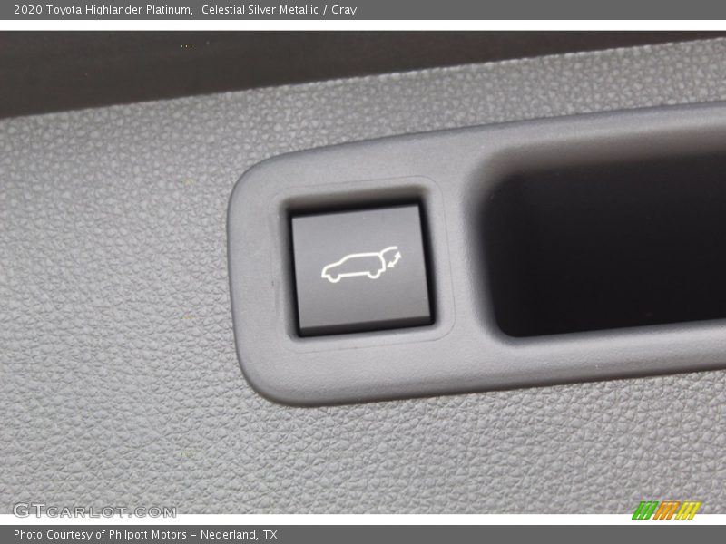 Celestial Silver Metallic / Gray 2020 Toyota Highlander Platinum