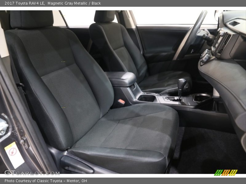 Magnetic Gray Metallic / Black 2017 Toyota RAV4 LE