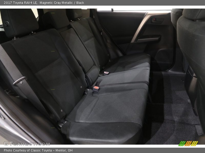 Magnetic Gray Metallic / Black 2017 Toyota RAV4 LE