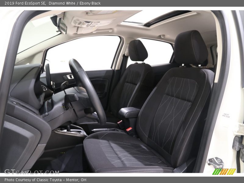 Diamond White / Ebony Black 2019 Ford EcoSport SE