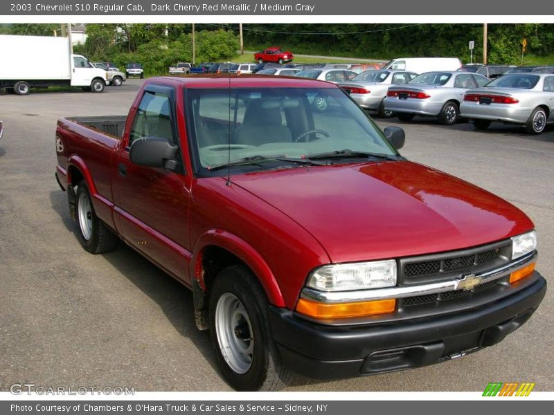 Dark Cherry Red Metallic / Medium Gray 2003 Chevrolet S10 Regular Cab