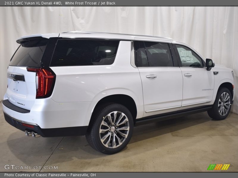 White Frost Tricoat / Jet Black 2021 GMC Yukon XL Denali 4WD