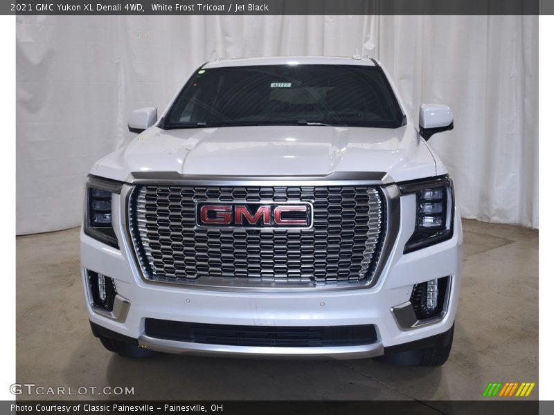 White Frost Tricoat / Jet Black 2021 GMC Yukon XL Denali 4WD