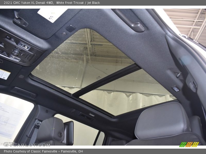 Sunroof of 2021 Yukon XL Denali 4WD