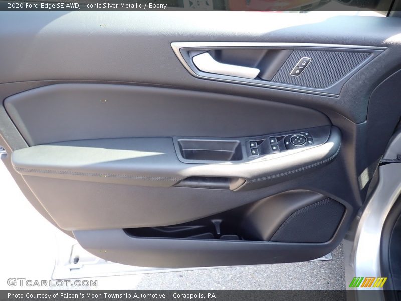 Iconic Silver Metallic / Ebony 2020 Ford Edge SE AWD