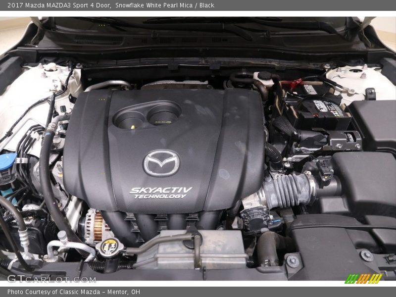 Snowflake White Pearl Mica / Black 2017 Mazda MAZDA3 Sport 4 Door