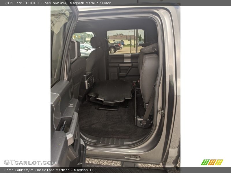 Magnetic Metallic / Black 2015 Ford F150 XLT SuperCrew 4x4