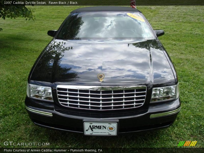 Raven Black / Black 1997 Cadillac DeVille Sedan