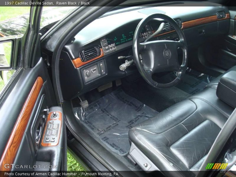 Raven Black / Black 1997 Cadillac DeVille Sedan