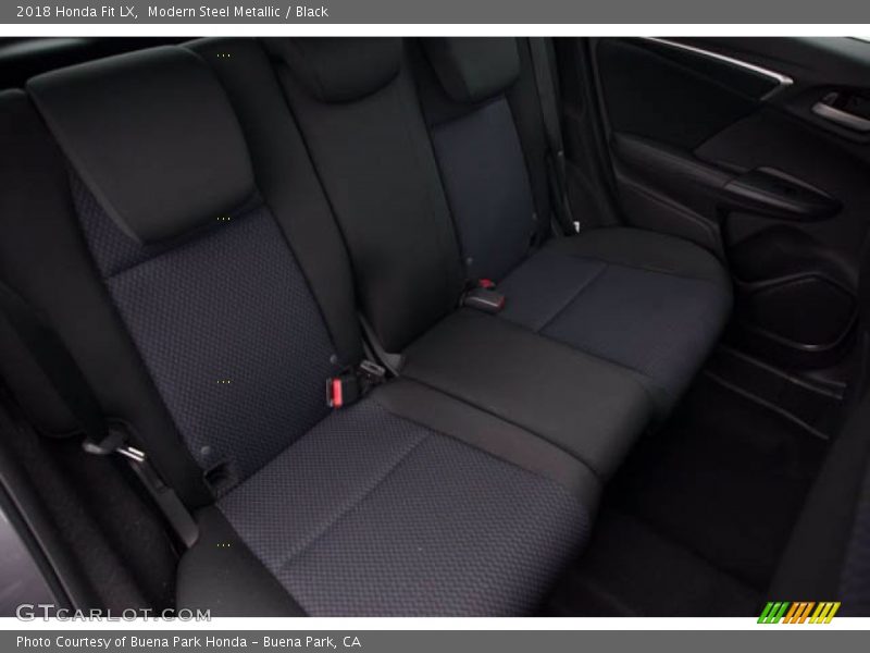 Modern Steel Metallic / Black 2018 Honda Fit LX