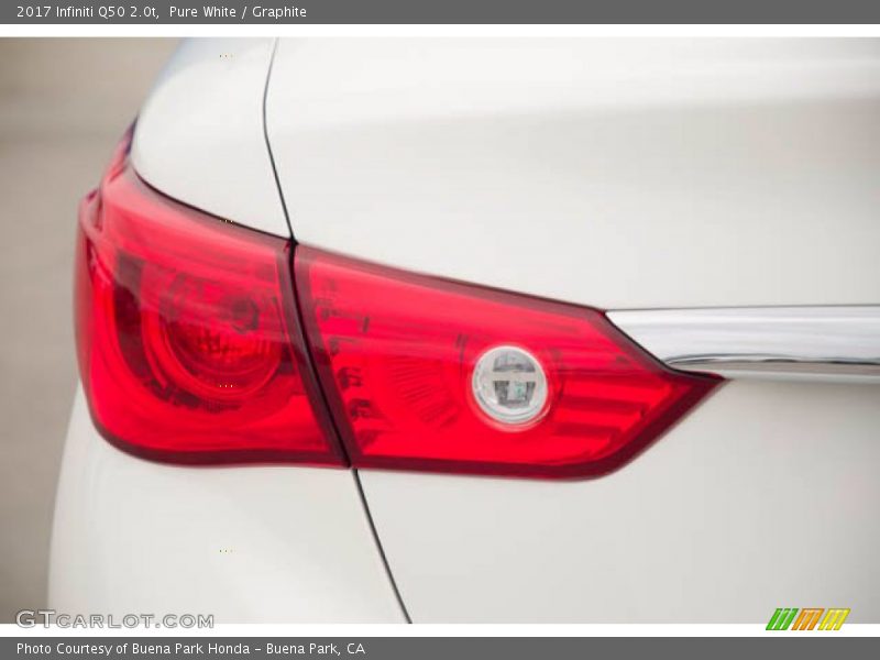 Pure White / Graphite 2017 Infiniti Q50 2.0t