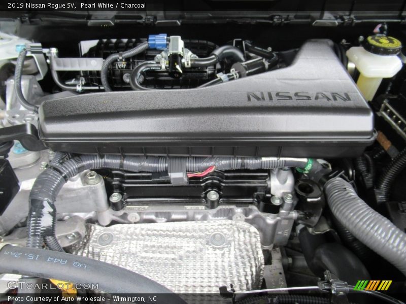 Pearl White / Charcoal 2019 Nissan Rogue SV