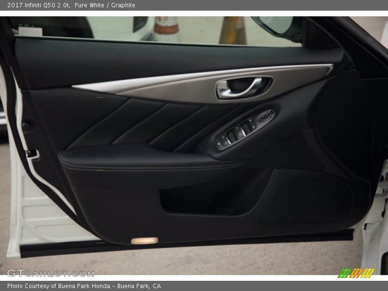 Door Panel of 2017 Q50 2.0t