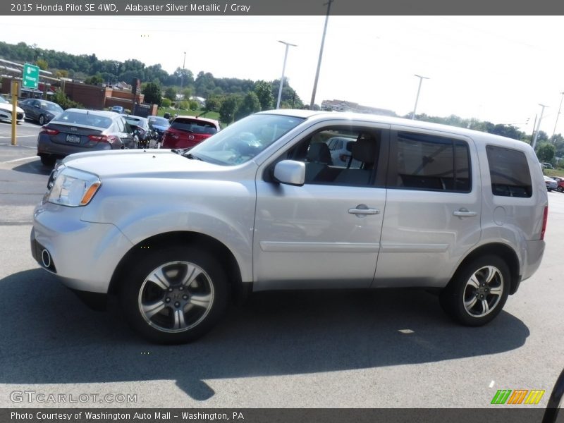 Alabaster Silver Metallic / Gray 2015 Honda Pilot SE 4WD