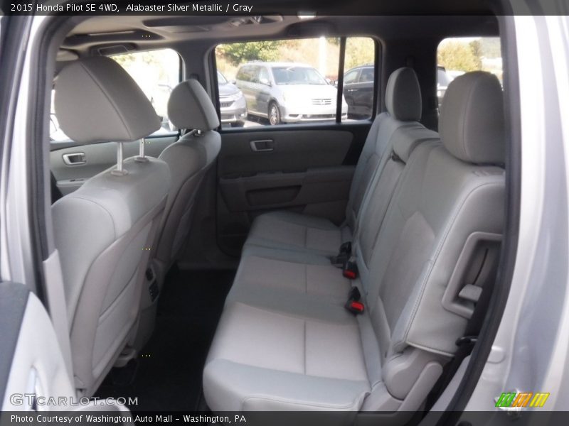 Alabaster Silver Metallic / Gray 2015 Honda Pilot SE 4WD