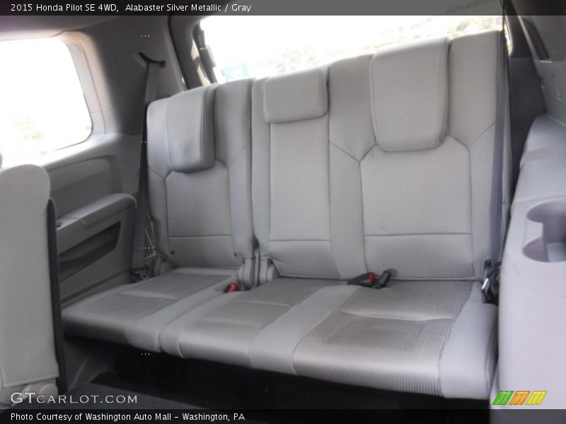 Alabaster Silver Metallic / Gray 2015 Honda Pilot SE 4WD