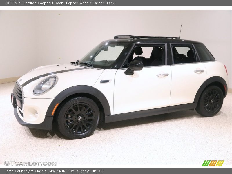 Pepper White / Carbon Black 2017 Mini Hardtop Cooper 4 Door