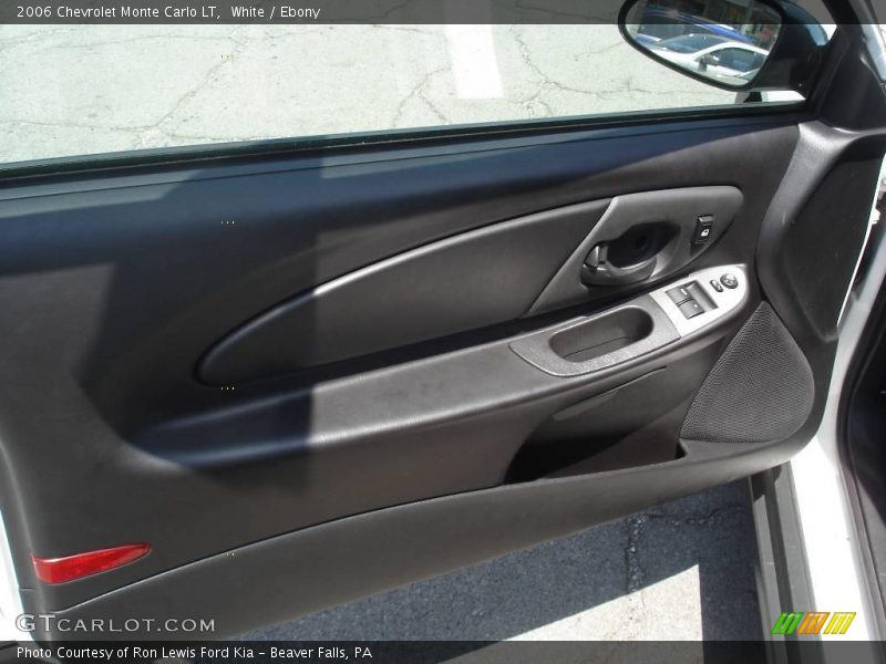 White / Ebony 2006 Chevrolet Monte Carlo LT