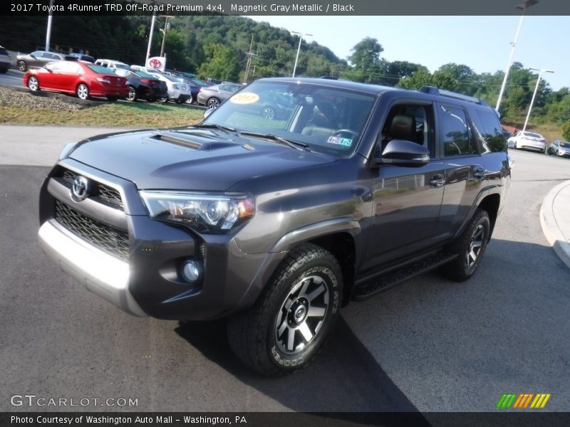 Magnetic Gray Metallic / Black 2017 Toyota 4Runner TRD Off-Road Premium 4x4
