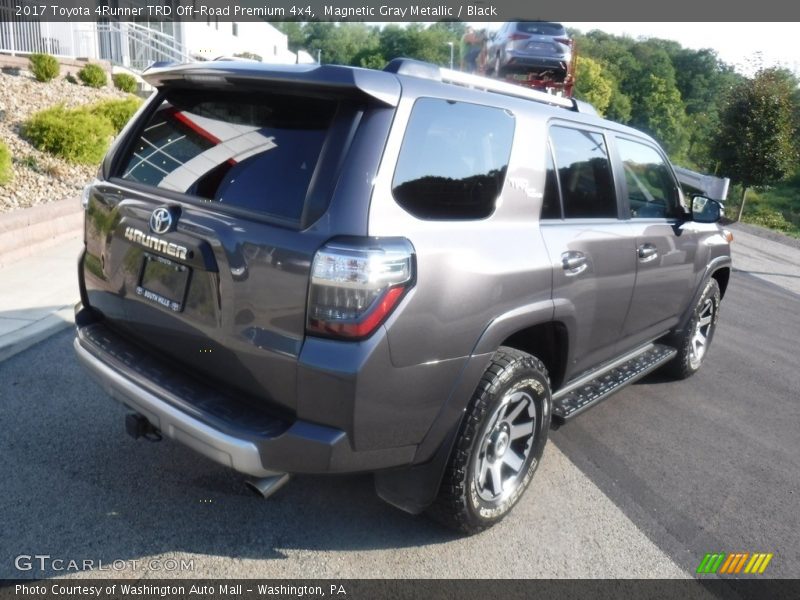 Magnetic Gray Metallic / Black 2017 Toyota 4Runner TRD Off-Road Premium 4x4