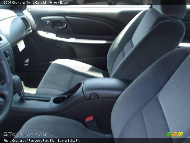 White / Ebony 2006 Chevrolet Monte Carlo LT