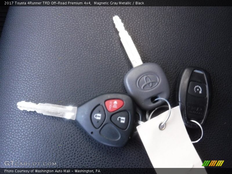 Magnetic Gray Metallic / Black 2017 Toyota 4Runner TRD Off-Road Premium 4x4