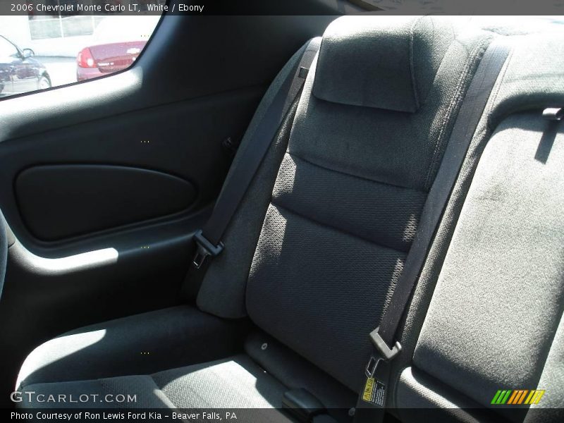 White / Ebony 2006 Chevrolet Monte Carlo LT