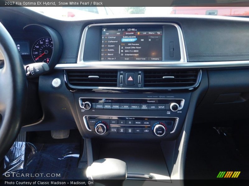 Controls of 2017 Optima EX Hybrid