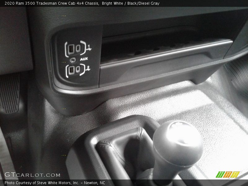 Bright White / Black/Diesel Gray 2020 Ram 3500 Tradesman Crew Cab 4x4 Chassis