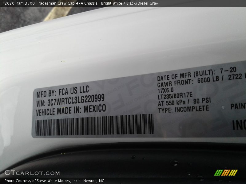 Bright White / Black/Diesel Gray 2020 Ram 3500 Tradesman Crew Cab 4x4 Chassis