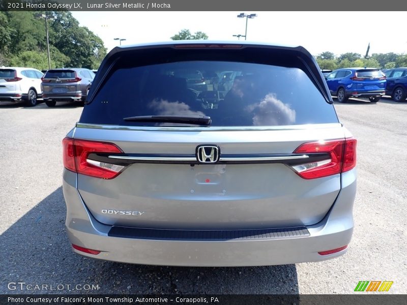 Lunar Silver Metallic / Mocha 2021 Honda Odyssey LX