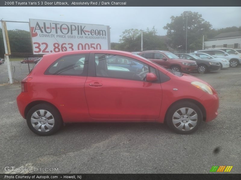 Absolutely Red / Dark Charcoal 2008 Toyota Yaris S 3 Door Liftback