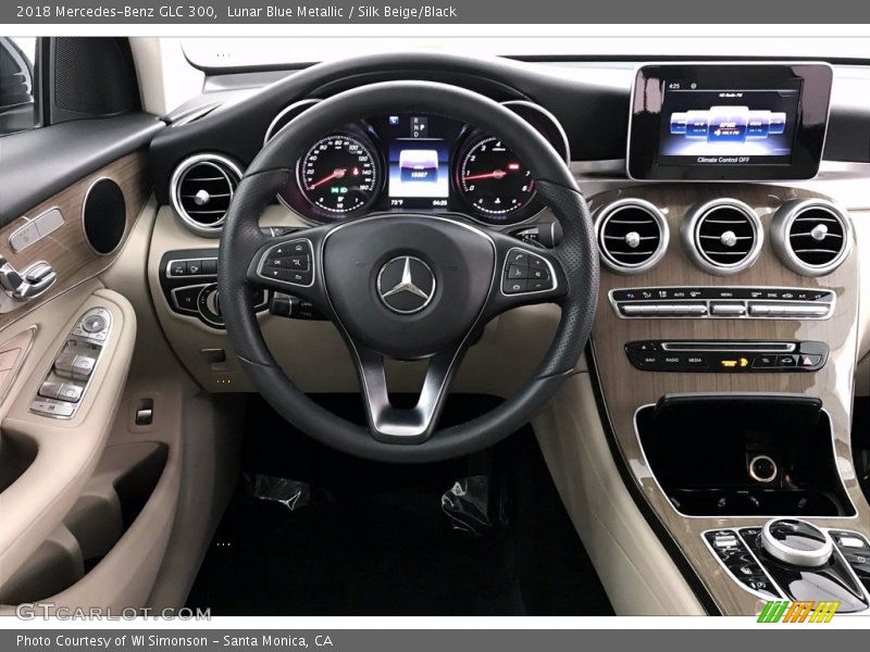 Lunar Blue Metallic / Silk Beige/Black 2018 Mercedes-Benz GLC 300