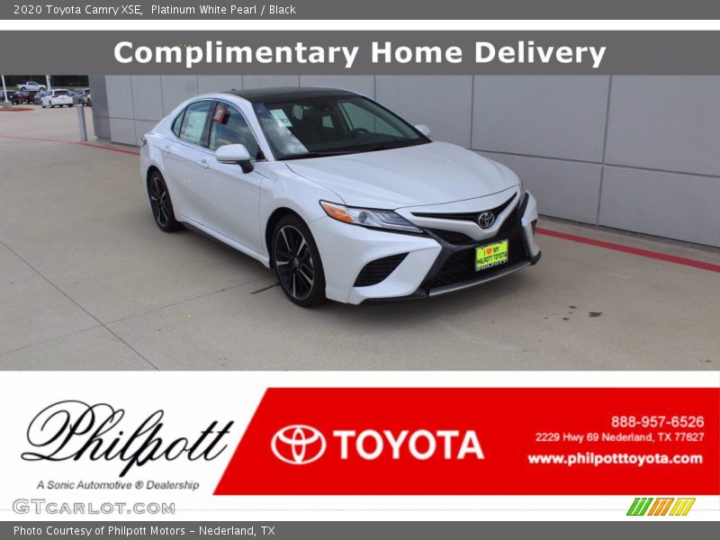 Platinum White Pearl / Black 2020 Toyota Camry XSE